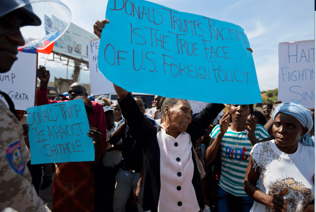 Protestas contra Trump en Puerto Príncipe, Haití. (AP)