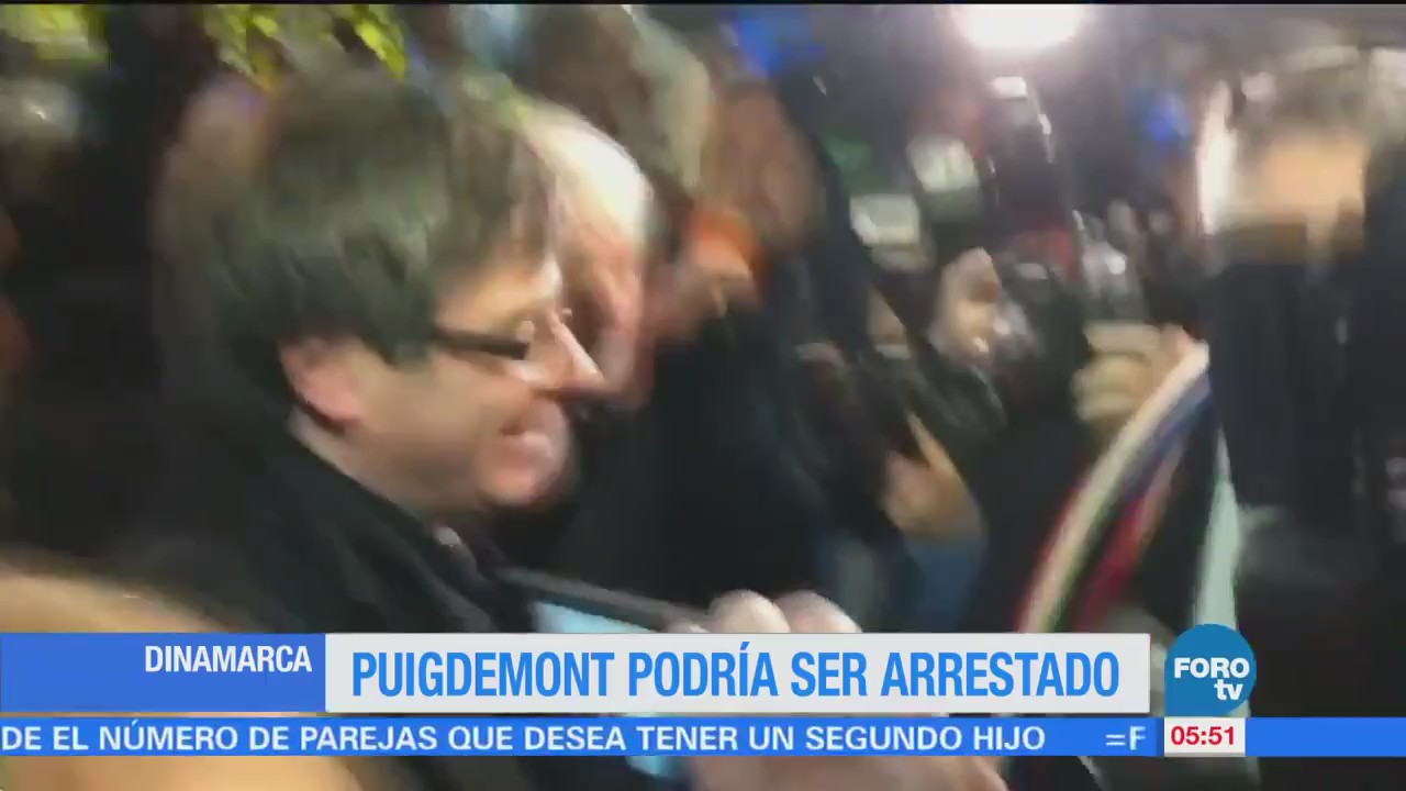 Puigdemont viaja a Dinamarca; Fiscalía española pide su detención
