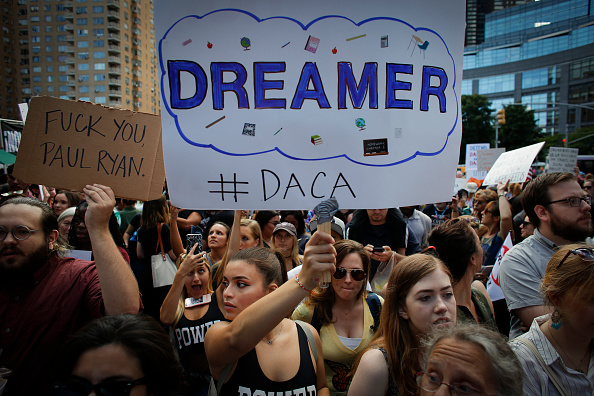 Reforma migratoria republicanos incluye muro Trump y blinda dreamers