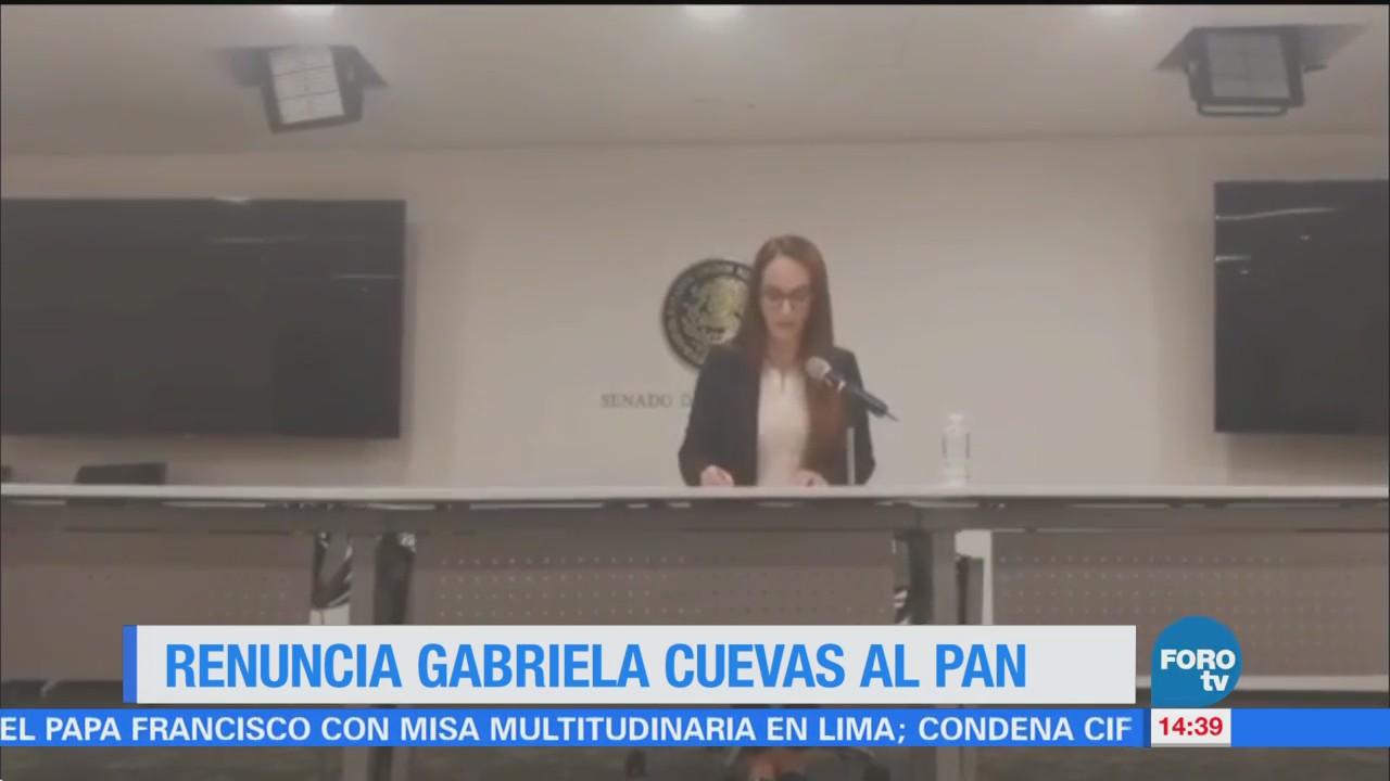 Renuncia Gabriela Cuevas al PAN