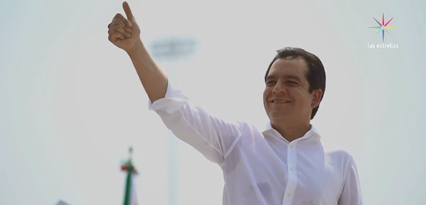 Albores Gleason se registra como precandidato del PRI al gobierno de Chiapas