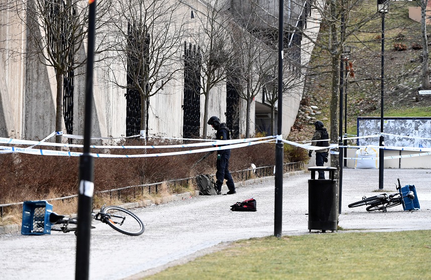 Dos personas resultan heridas en una explosión en Suecia