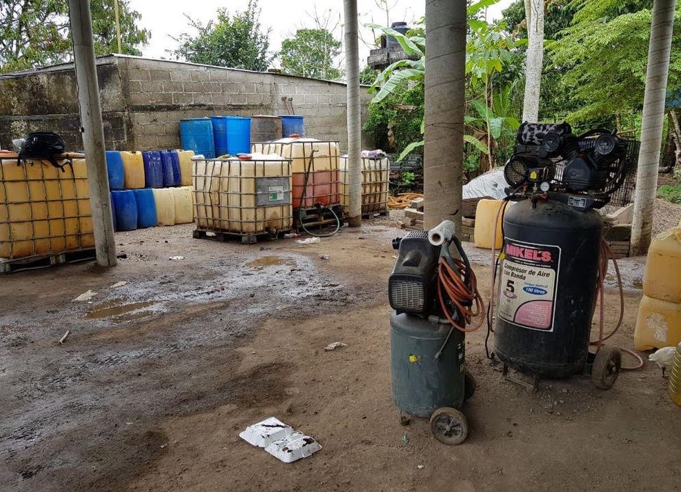 PGR asegura 16 mil litros de hidrocarburo robado en Tabasco