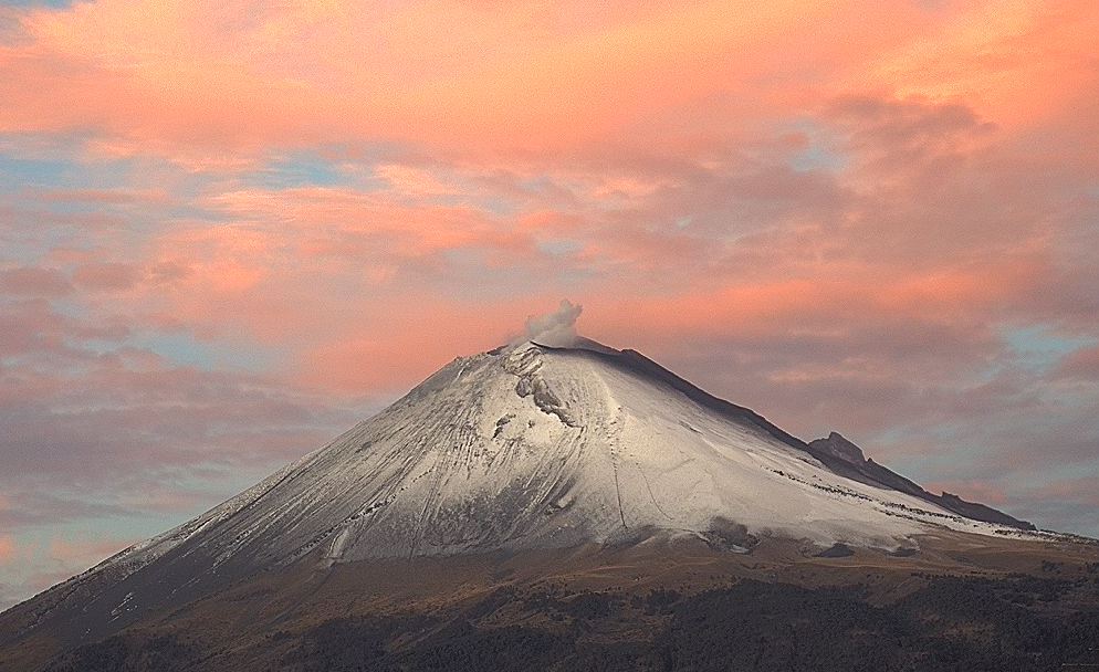 No se acerque a zona de expulsión del volcán Popocatépetl