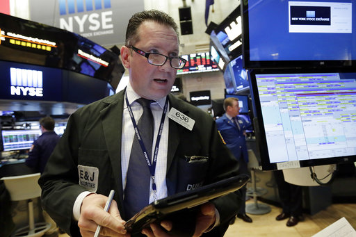Wall Street en mixtos; el Dow Jones avanza