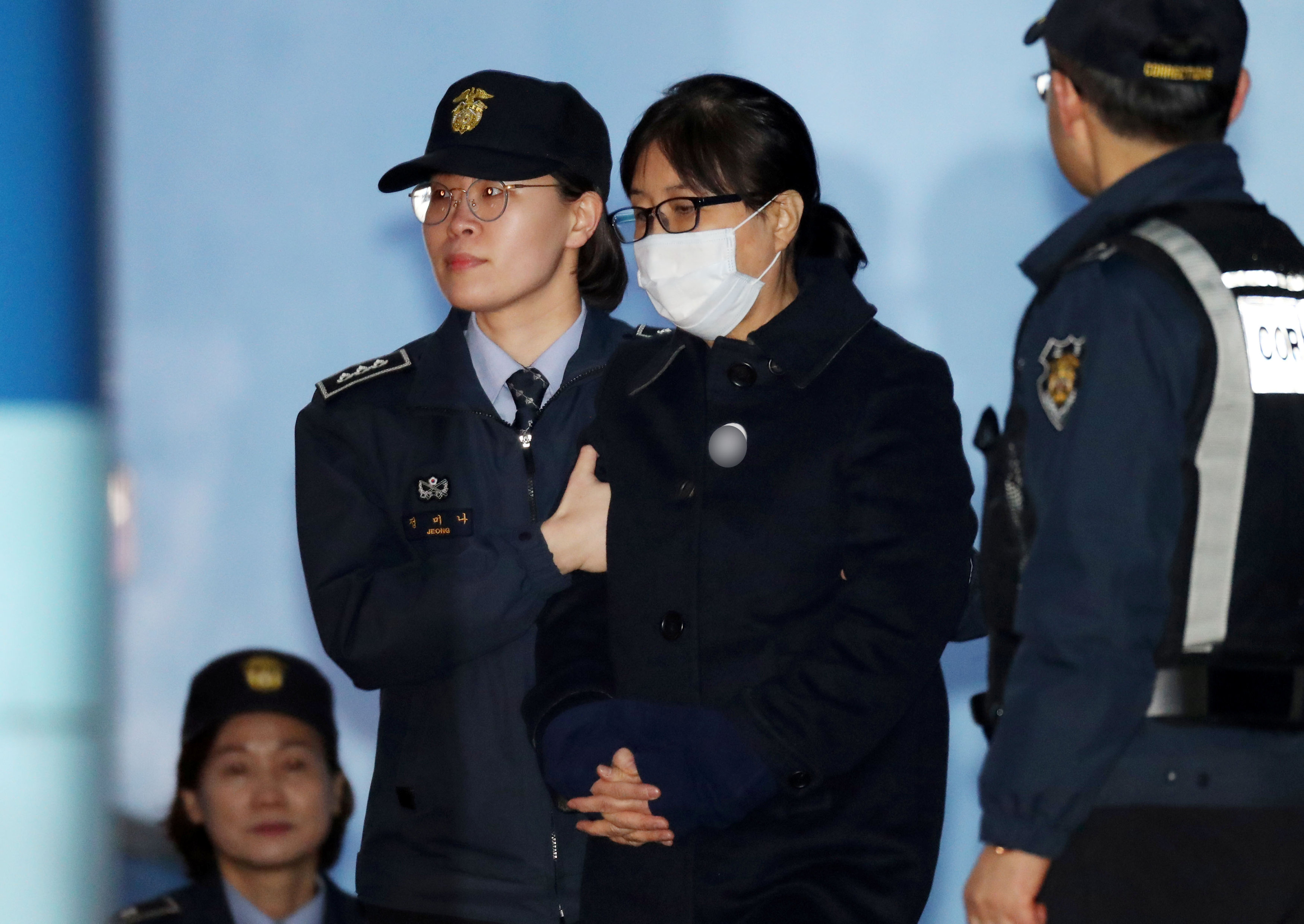 condenan 20 anos confidente expresidenta surcoreana