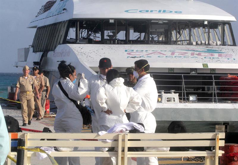 SCT suspende operaciones de Barcos Caribe por accidente en Playa del Carmen