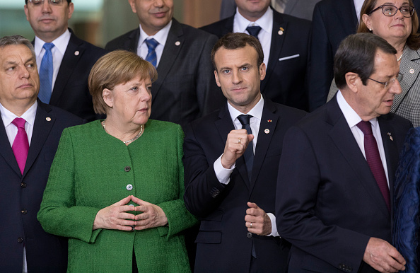 Merkel y Macron instan a Putin presionar a Siria para cesar combates
