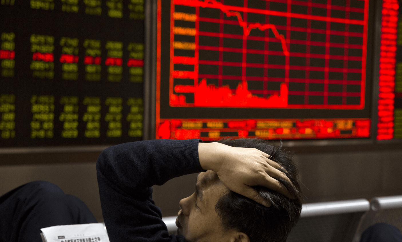 Acciones chinas cierran en alza, apuntaladas por ganancias de bancos