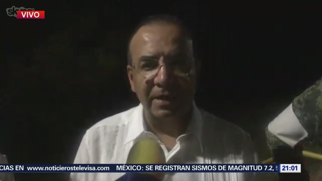 Alfonso Navarrete llega a Oaxaca para recorrer afectaciones por sismo de 7.2 grados