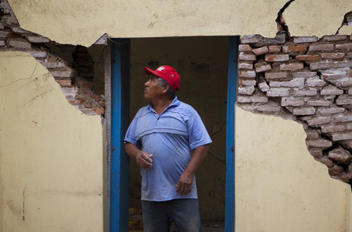 Cuatro mil viviendas y 200 escuelas resultaron afectadas por sismo en Oaxaca