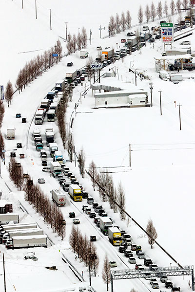 nevada atrapa mil 200 vehiculos japon conductor muere intoxicado