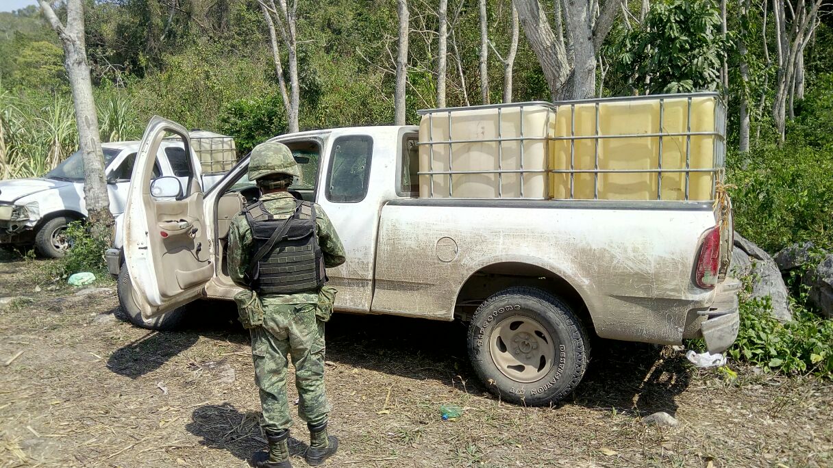 Aseguran en Oaxaca 6 mil litros de combustible robado