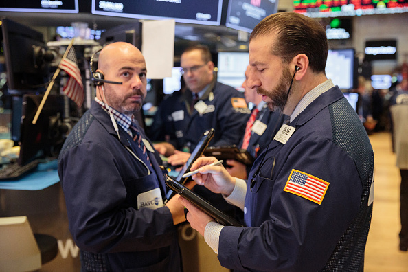 Wall Street cierra pérdidas y Dow Jones cede 0 67 ciento