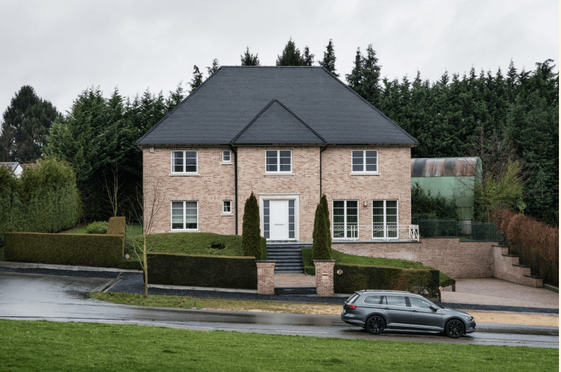Carles Puigdemont alquila una residencia fija en Bélgica