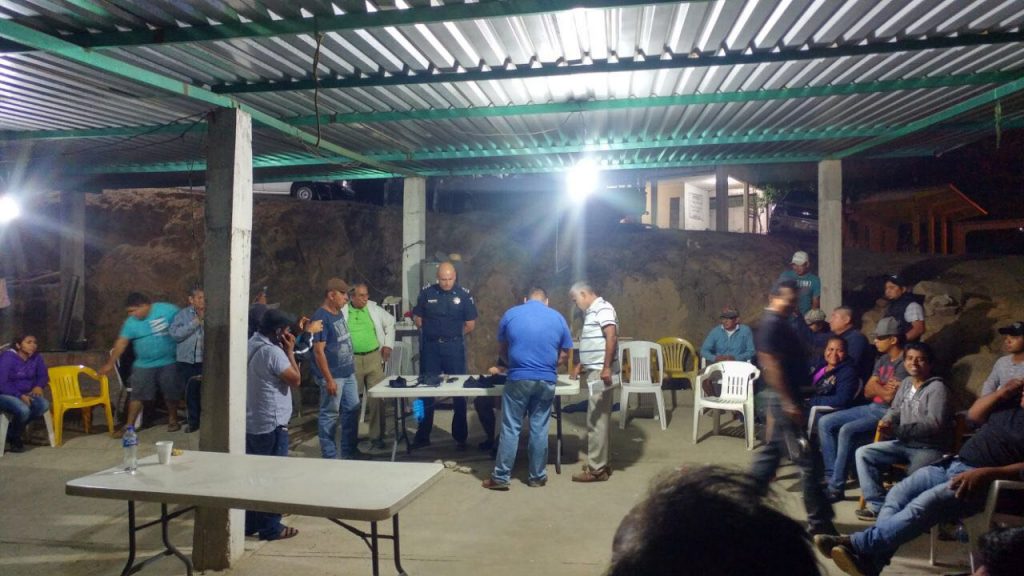 Liberan a funcionario de PGR en Xaltianguis