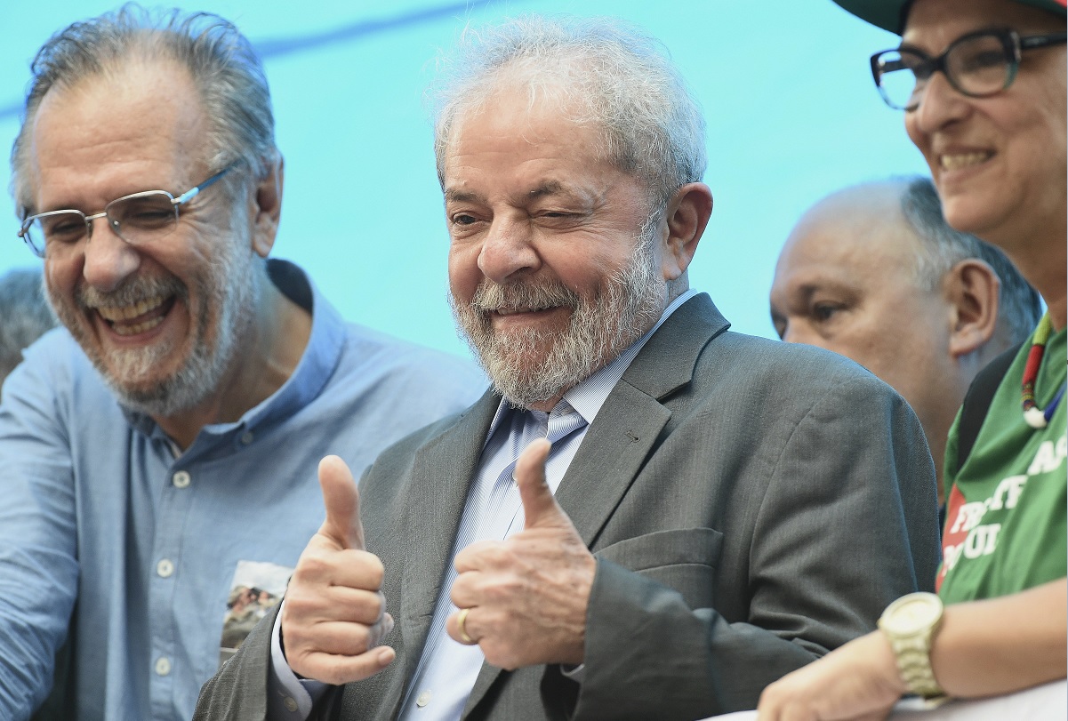 Buscan proponer al expresidente Lula para el Premio Nobel de la Paz