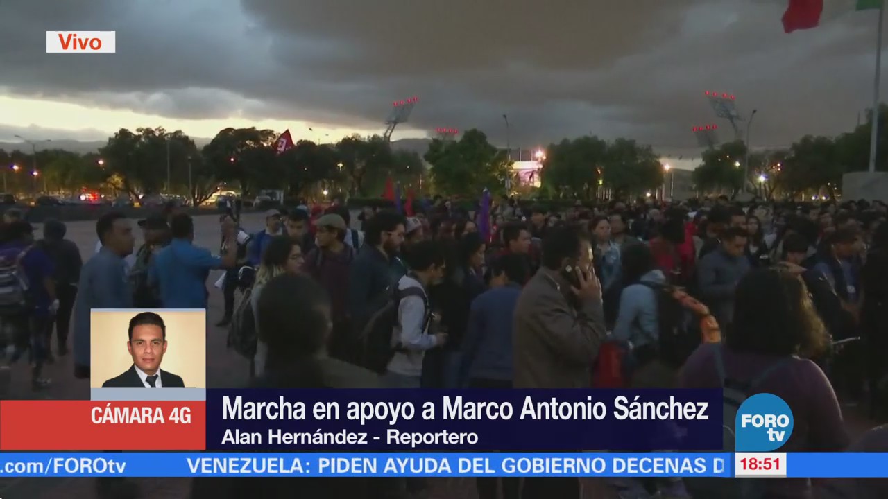 Estudiantes marchan en la CDMX en apoyo a Marco Antonio Sánchez