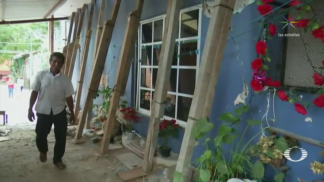Familias pernoctan en la calle por miedo a réplicas del sismo