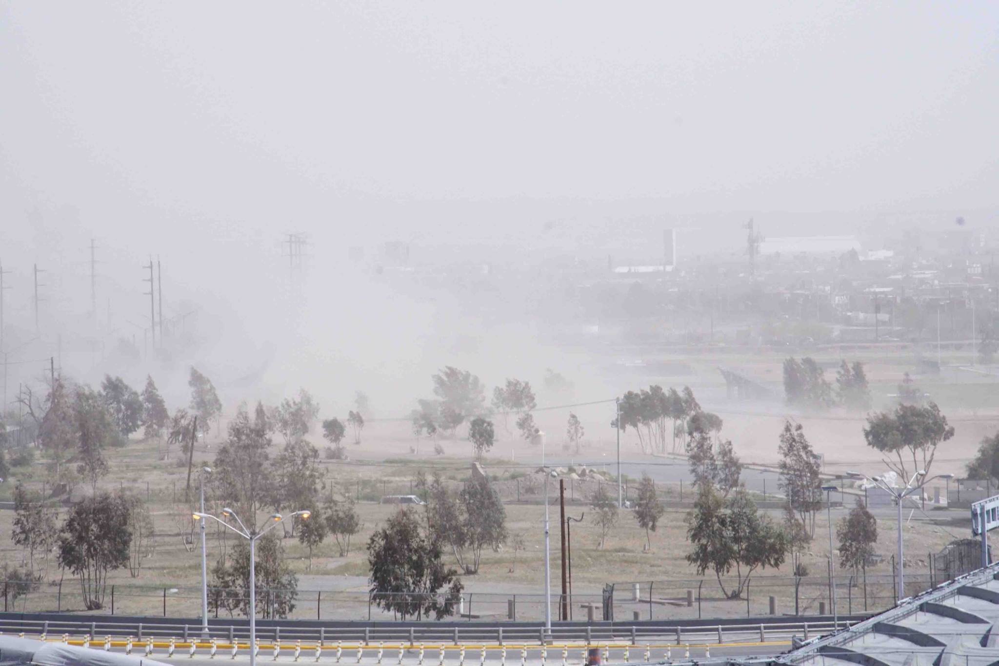 Fuertes vientos en Ciudad Juárez por frente frío