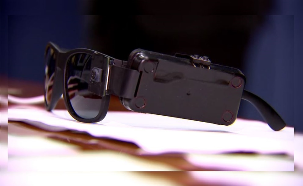 UNAM presenta prototipo de lentes inteligentes para débiles visuales