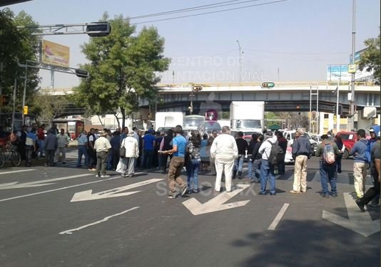manifestantes afectan el circuito interior en iztapalapa