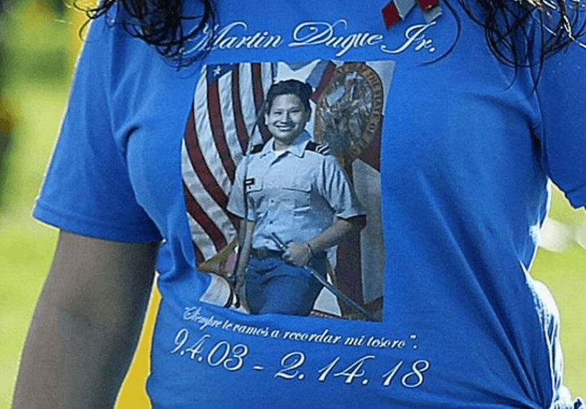 Sepultan al mexicano muerto en masacre escolar de Florida