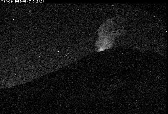 Popocatépetl registra exhalación de más de 1.5 kilómetros, esta madrugada