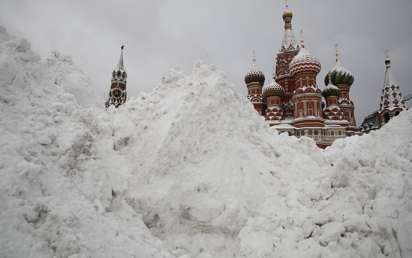 "Nevada del siglo" sorprende a Moscú; hay al menos un muerto