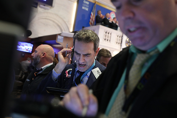 Wall Street, a la baja por acciones tecnológicas y financieras