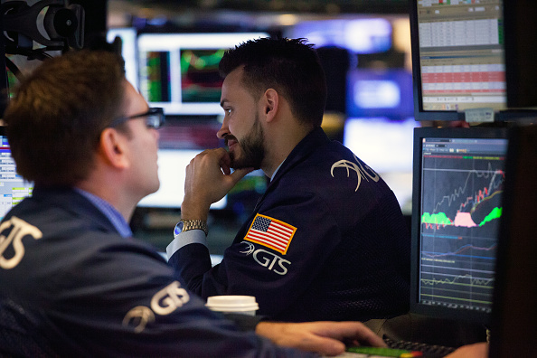 Wall Street abre mixto; el Dow Jones pierde