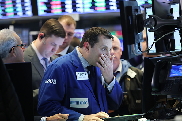 Wall Street vuelve a caer; el Dow Jones pierde
