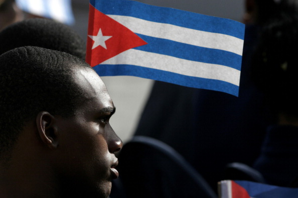 Cuba elige nuevos cargos en un intento por separar poderes