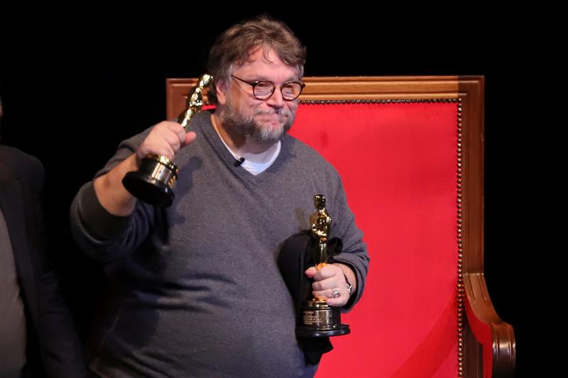 Si ya hiciste cine en México, puedes hacerlo donde sea: Guillermo del Toro