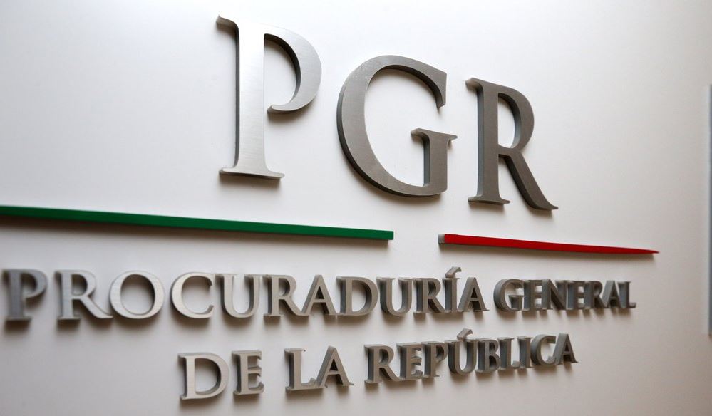 PGR investiga hallazgo de cartuchos en empresa de paquetería del AICM
