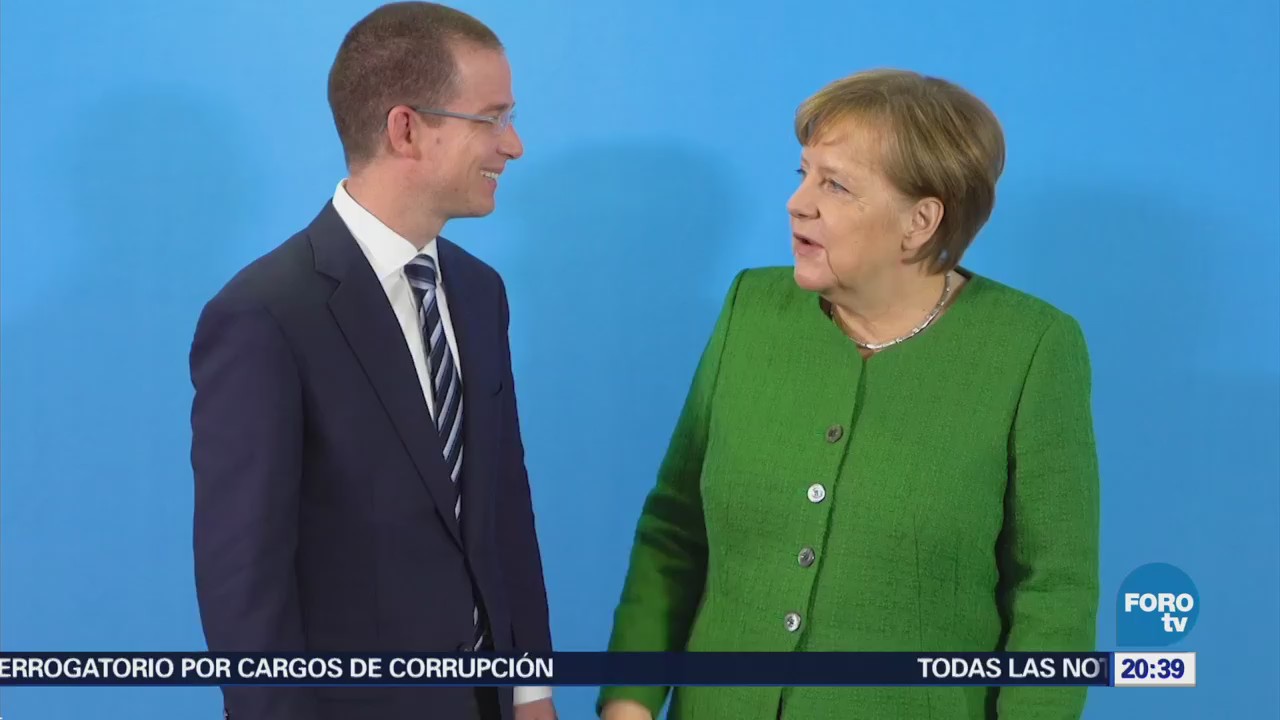 Anaya conversa con Angela Merkel en Alemania