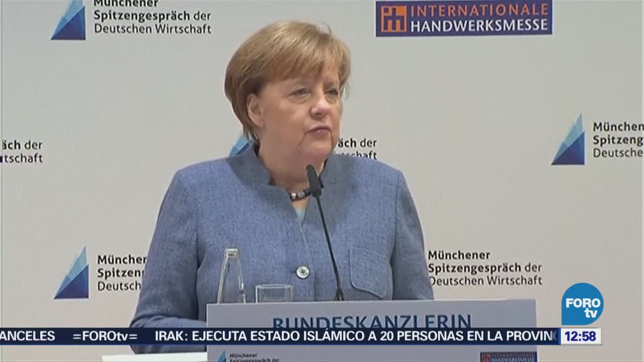 Angela Merkel apela al diálogo para evitar guerra comercial