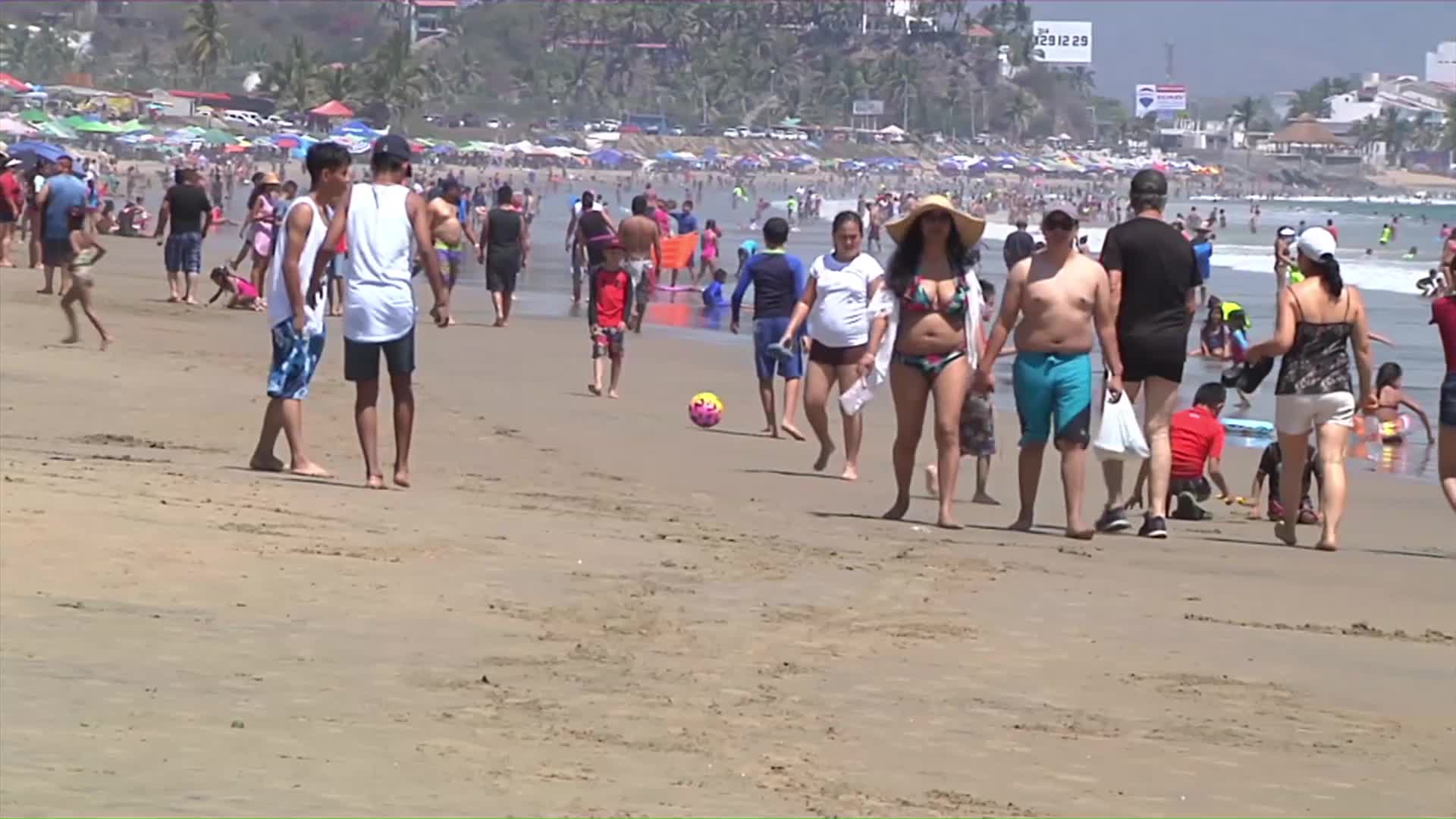 Autoridades calculan que más de 80 mil personas visitarán playas Colima