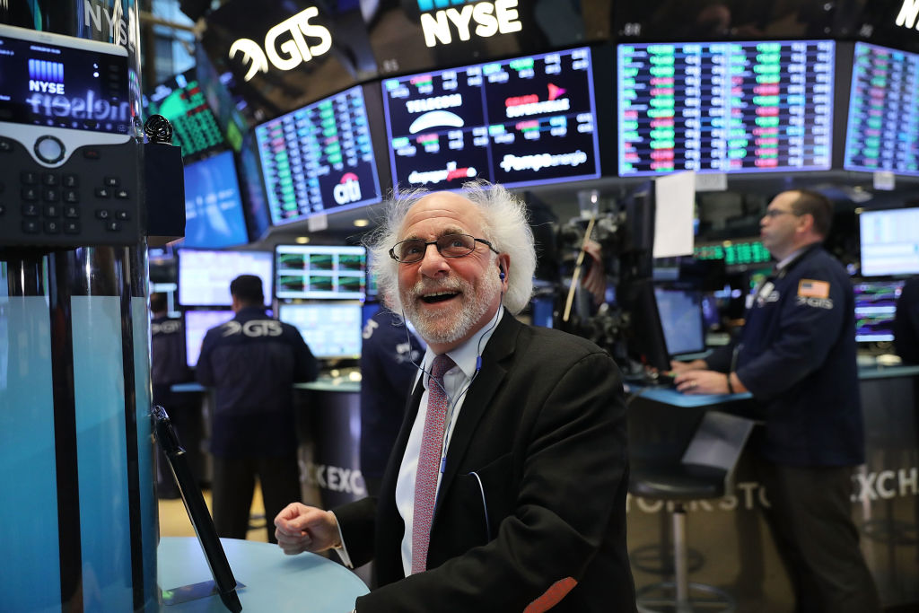 Wall Street cierra mixto y Dow Jones sube 0 47 ciento