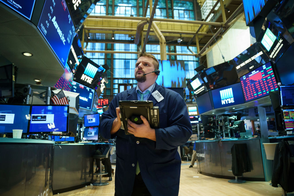 Wall Street cierra pérdidas y Dow Jones cede