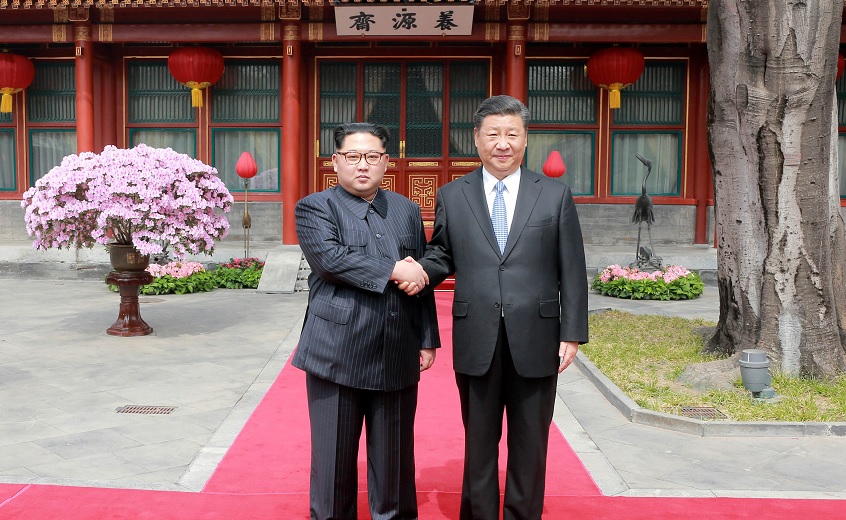 EU considera paso histórico reunión entre Kim Jong Un y Xi Jinping