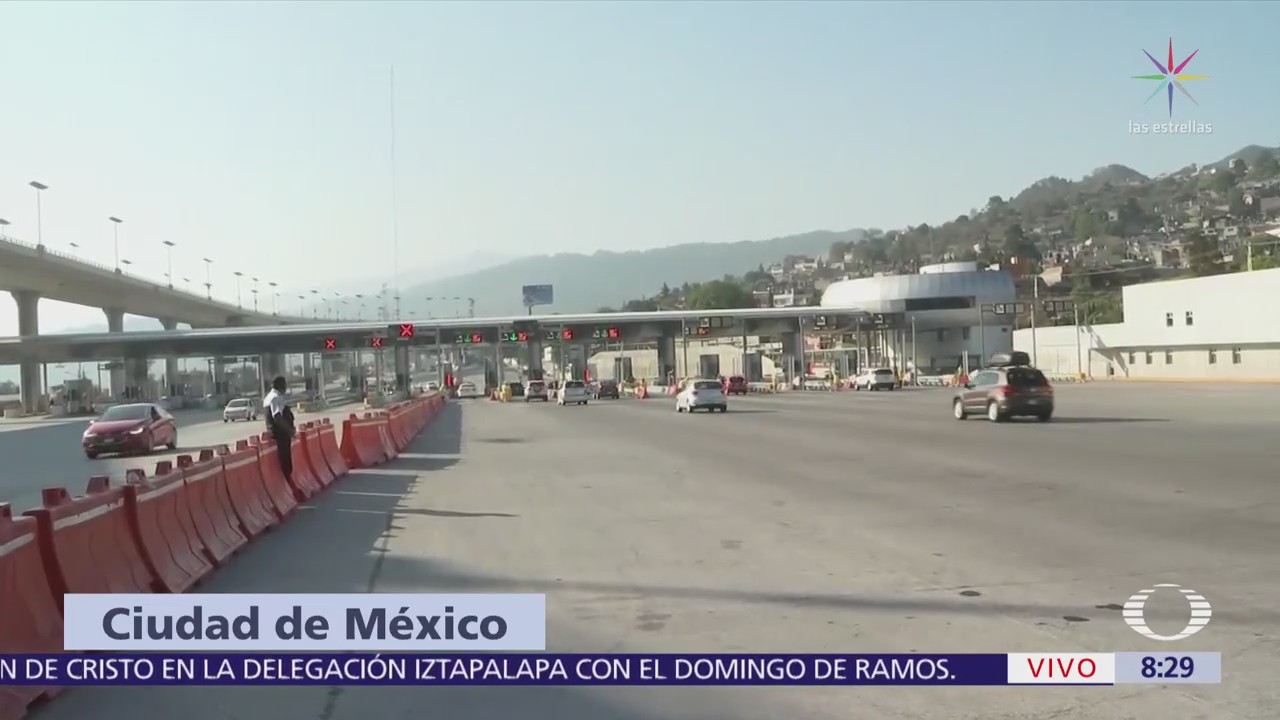 Cientos de autos salen de la CDMX por la autopista México-Cuernavaca