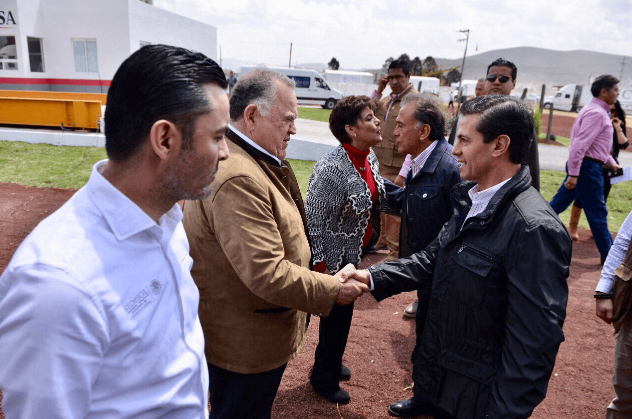 Peña Nieto delinea las características de su candidato ideal