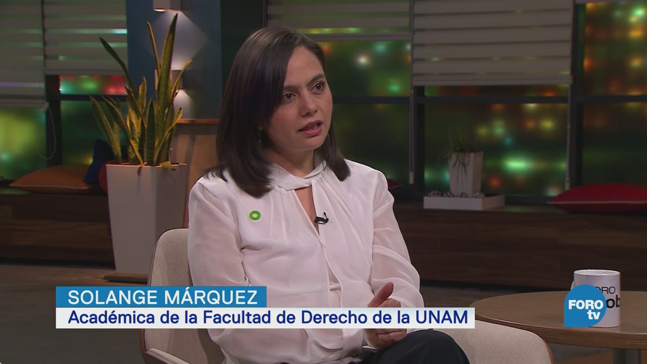 Genaro Lozano entrevista a Solange Márquez