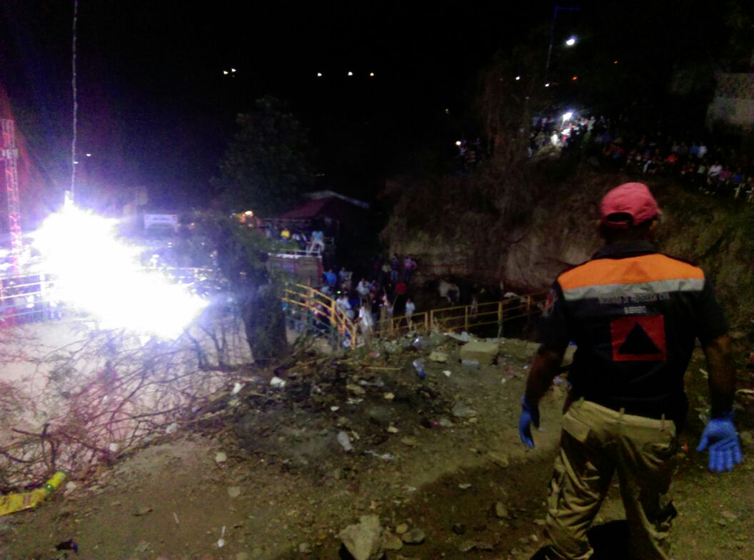 Deslave durante jaripeo deja dos lesionados en Tlapa, Guerrero