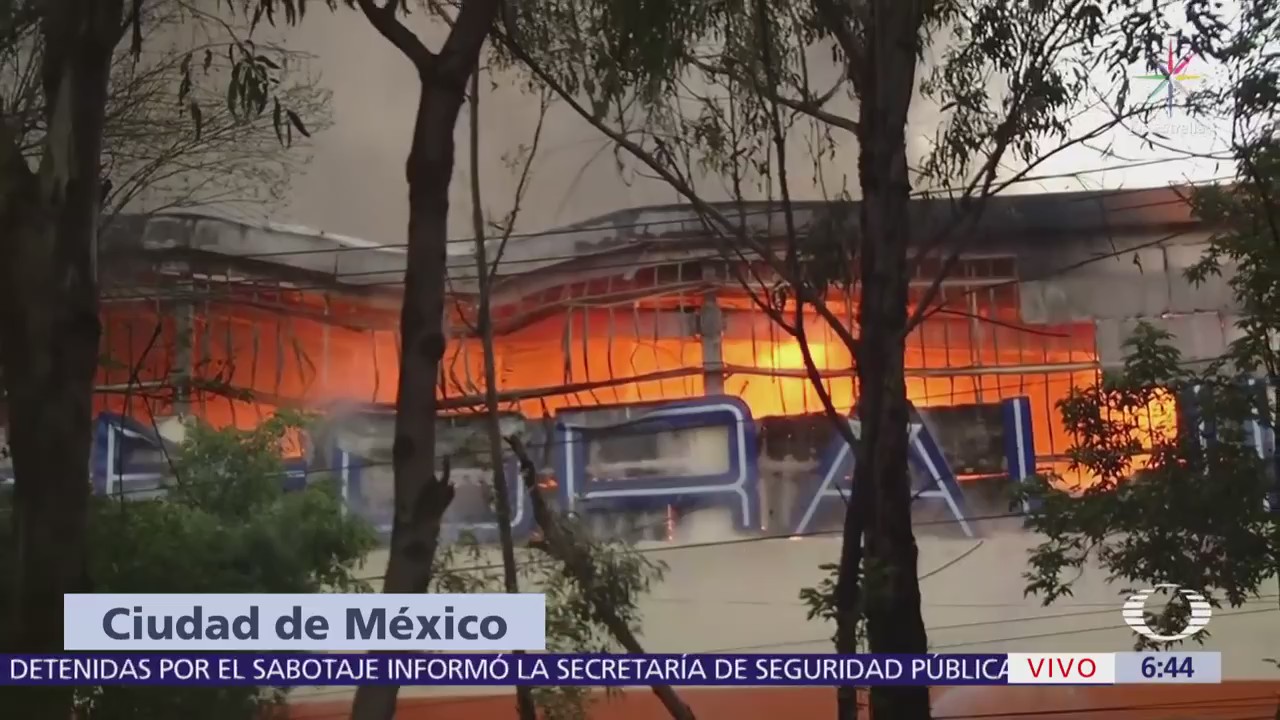 Incendio afecta supermercado de la delegación Gustavo A. Madero, CDMX