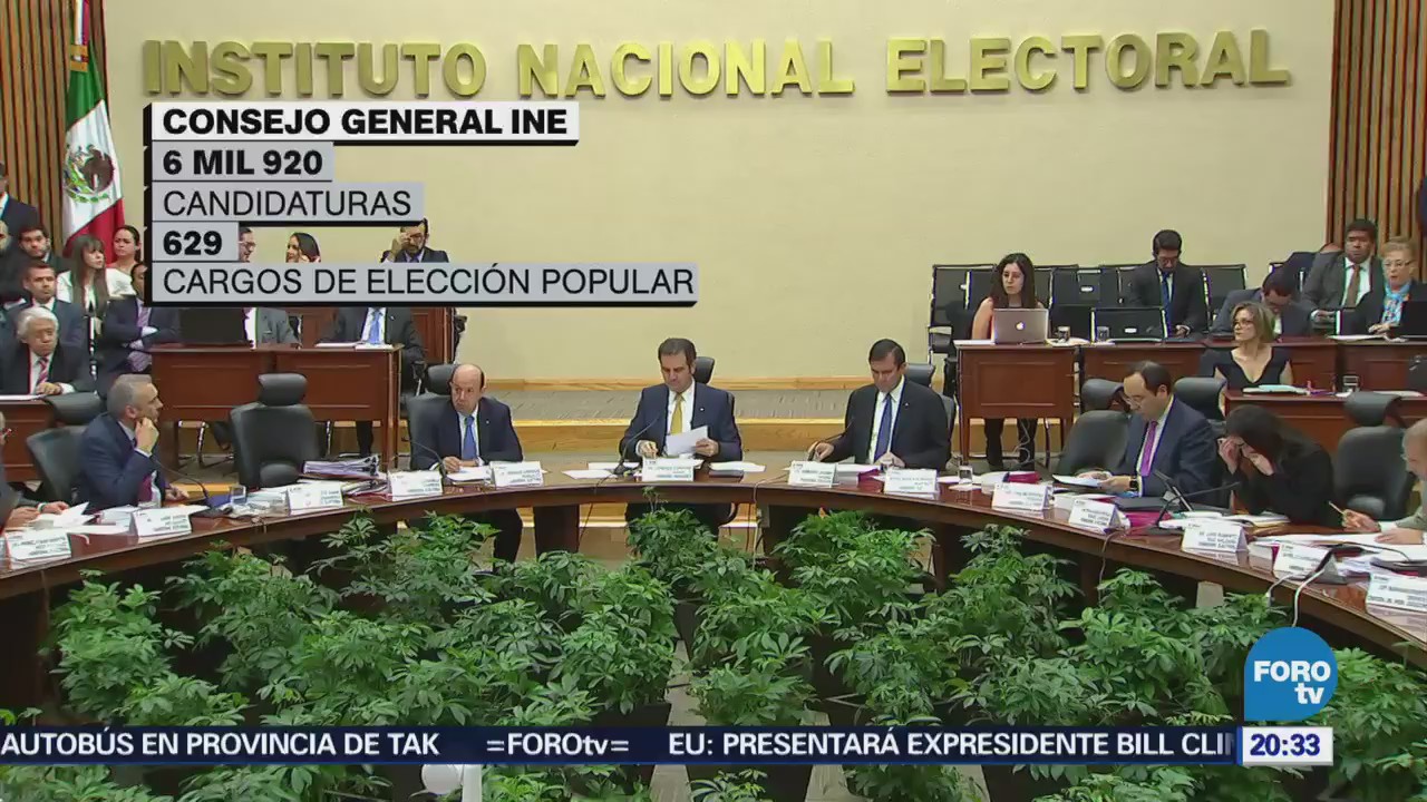 INE aprueba candidaturas para elecciones federales