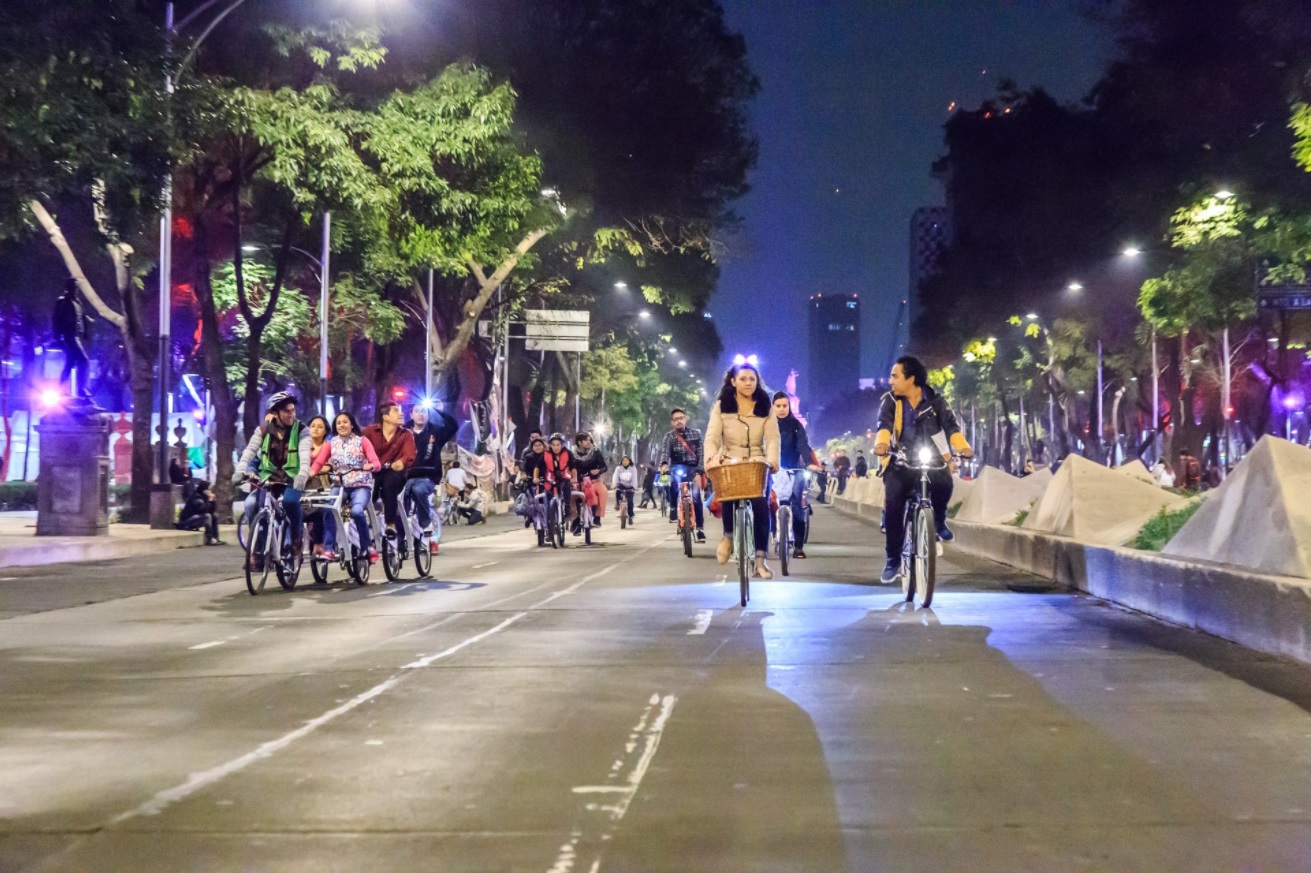 Celebrarán la primavera con paseo nocturno en bicicleta en la CDMX