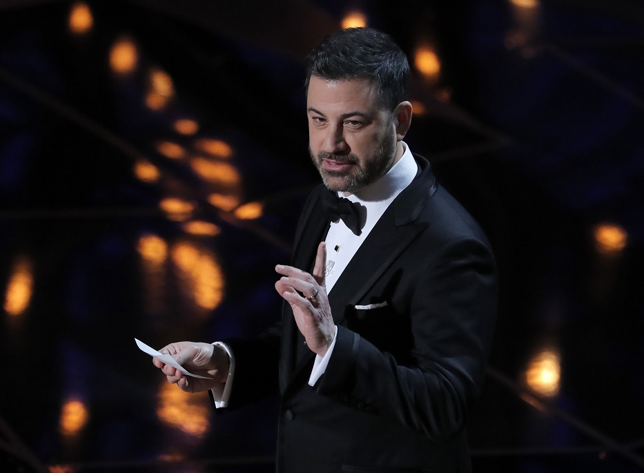 Trump pelea en Twitter con Jimmy Kimmel por bajo rating de Oscar