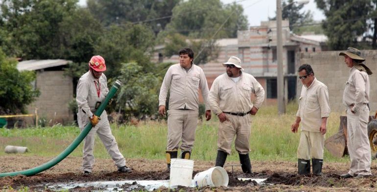 PGR asegura dos tomas clandestinas de hidrocarburo en Jalisco